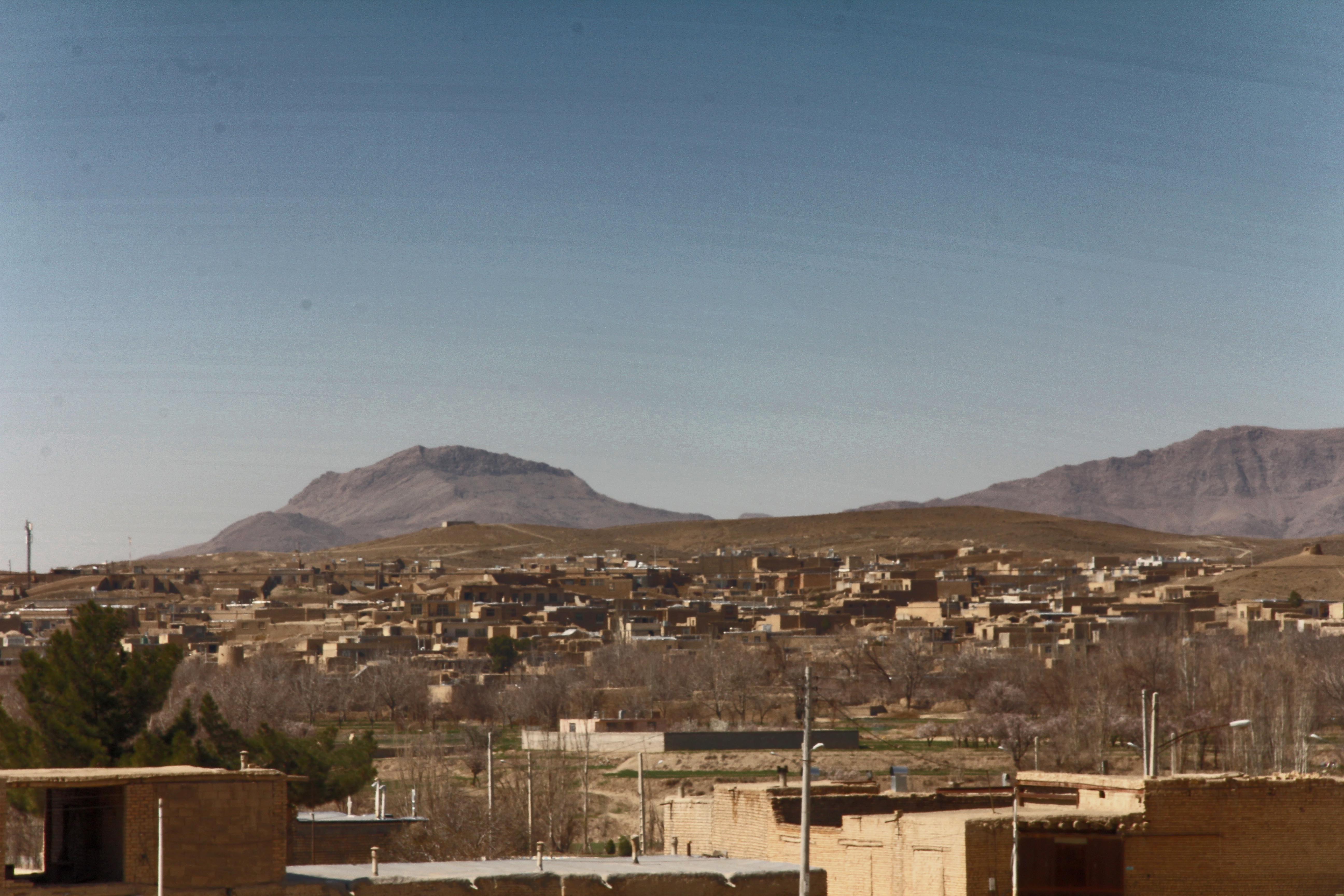 وجه تسمیه روستای ورپشت