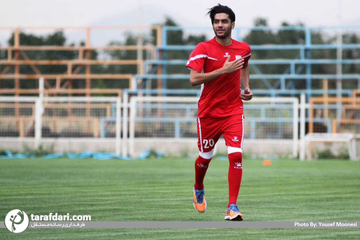 فیلم: 4 گل توسط مهدی شریفی  بازیکن ورپشتی تیم تراکتورسازی تبریز