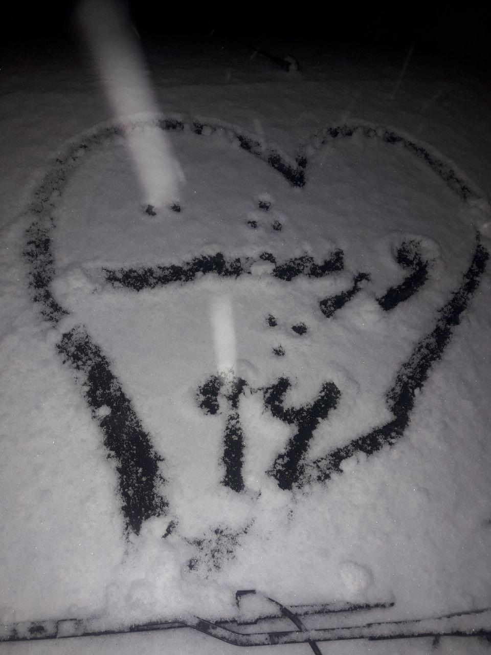 ورپشتِ سفیدپوش در شامگاه برفی یکشنبه ۸ بهمن ۹۶