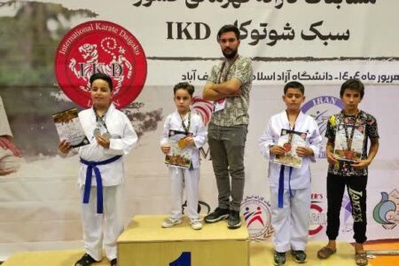 درخشش ورزشکاران کاراته روستای ورپشت در مسابقات کشوری IKD، همزمان با گرامیداشت هفته دولت