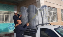 موجِ مهربانی در دبستان شهید اشرفی اصفهانی؛ تجهیز سالن اجتماعات با «صندلی‌هایِ اهدایی خیرین» / فراخوانِ فوری برای تکمیلِ «۲۰ میلیون تومان» باقی‌مانده