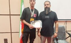 درخشش محمد شجاعی در رقابت‌های مچ‌اندازی نجف‌آباد؛ کسب مقام اول در هر دو بخش دست چپ و دست راست